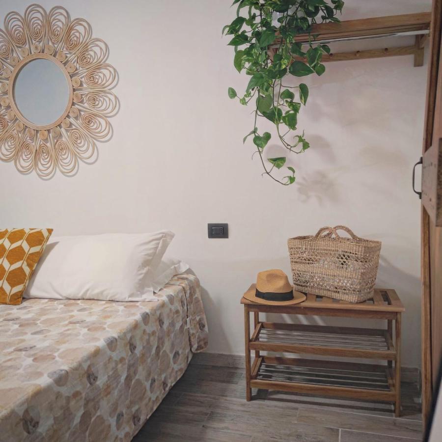 Apartment Maison Exotique - / Cinque Terre / Travel Riomaggiore